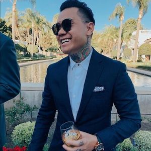 Meet your Posher, Christopher